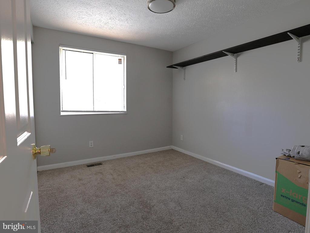 6714 PLANTATION FOREST DR, SPOTSYLVANIA, Virginia 22553, 3 Bedrooms Bedrooms, ,2 BathroomsBathrooms,Residential,6714 PLANTATION FOREST DR,VASP2040088 MLS # VASP2040088