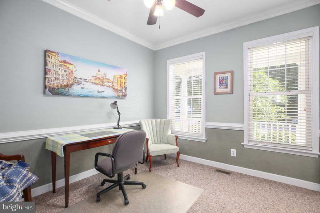 11710 GERANIUM ST, FREDERICKSBURG, Virginia 22407, 5 Bedrooms Bedrooms, ,2 BathroomsBathrooms,Residential,11710 GERANIUM ST,VASP2040032 MLS # VASP2040032