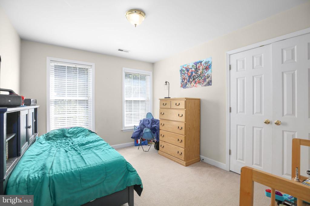 11710 GERANIUM ST, FREDERICKSBURG, Virginia 22407, 5 Bedrooms Bedrooms, ,2 BathroomsBathrooms,Residential,11710 GERANIUM ST,VASP2040032 MLS # VASP2040032