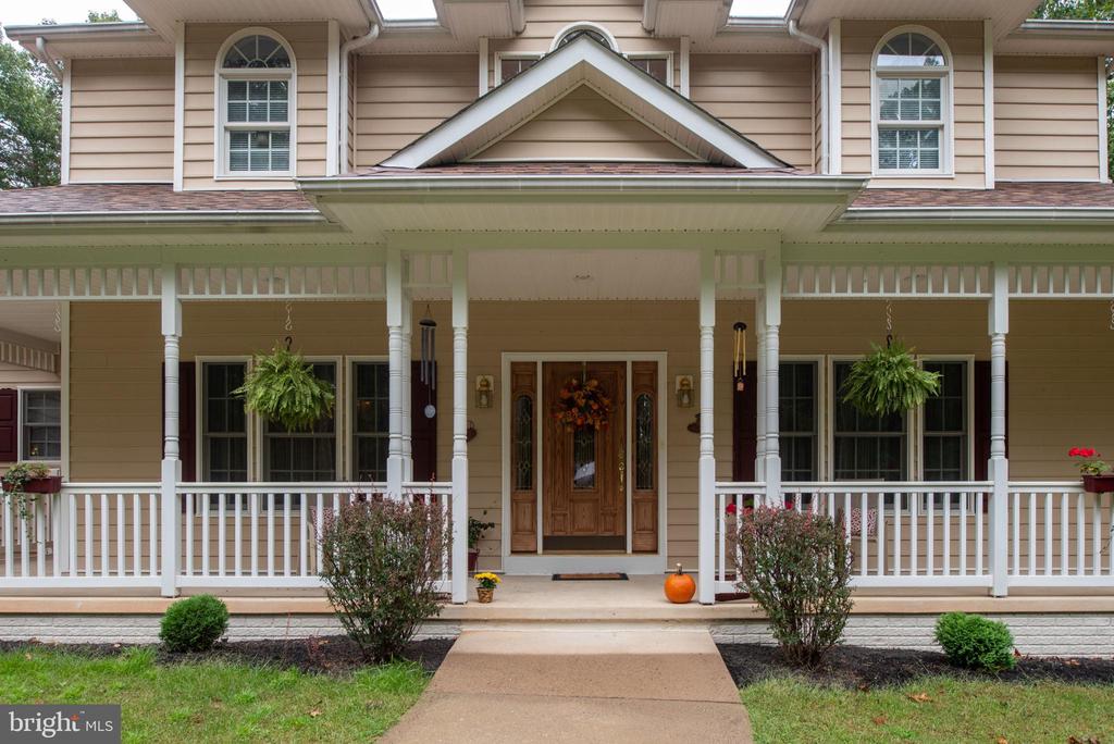 32236 DEEP MEADOW LN, LOCUST GROVE, Virginia 22508, 5 Bedrooms Bedrooms, ,3 BathroomsBathrooms,Residential,32236 DEEP MEADOW LN,VAOR2013628 MLS # VAOR2013628