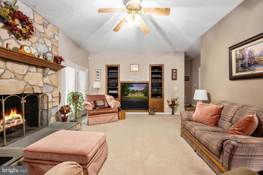 32236 DEEP MEADOW LN, LOCUST GROVE, Virginia 22508, 5 Bedrooms Bedrooms, ,3 BathroomsBathrooms,Residential,32236 DEEP MEADOW LN,VAOR2013628 MLS # VAOR2013628