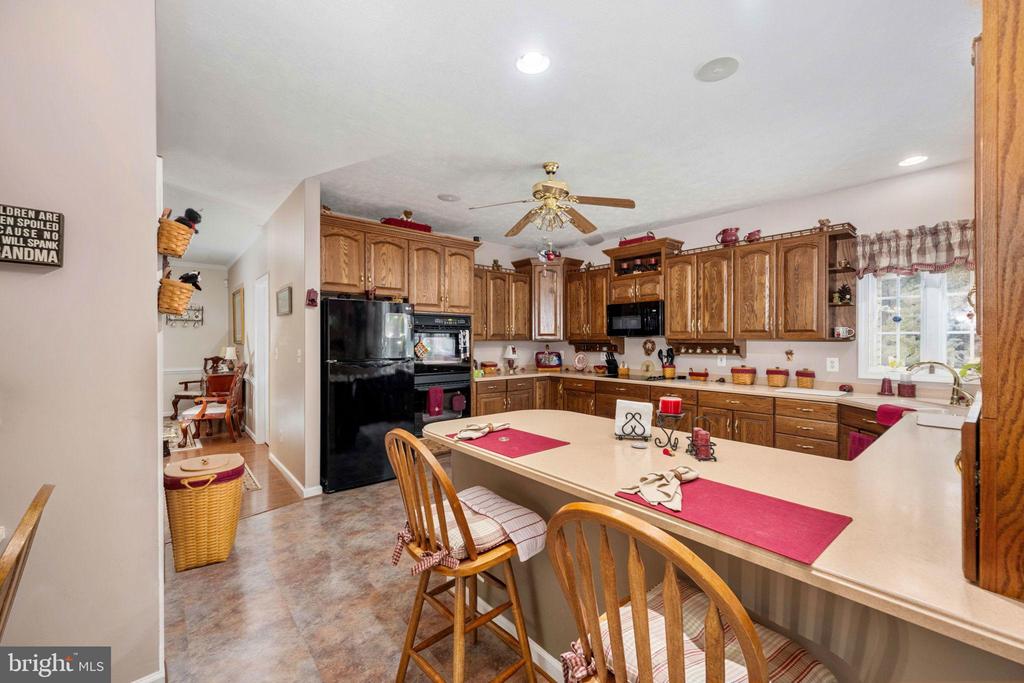 32236 DEEP MEADOW LN, LOCUST GROVE, Virginia 22508, 5 Bedrooms Bedrooms, ,3 BathroomsBathrooms,Residential,32236 DEEP MEADOW LN,VAOR2013628 MLS # VAOR2013628