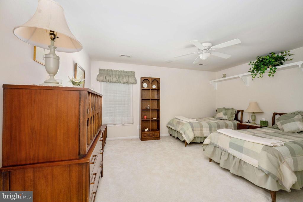 32236 DEEP MEADOW LN, LOCUST GROVE, Virginia 22508, 5 Bedrooms Bedrooms, ,3 BathroomsBathrooms,Residential,32236 DEEP MEADOW LN,VAOR2013628 MLS # VAOR2013628