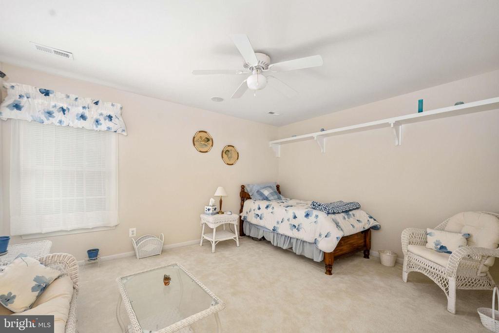 32236 DEEP MEADOW LN, LOCUST GROVE, Virginia 22508, 5 Bedrooms Bedrooms, ,3 BathroomsBathrooms,Residential,32236 DEEP MEADOW LN,VAOR2013628 MLS # VAOR2013628