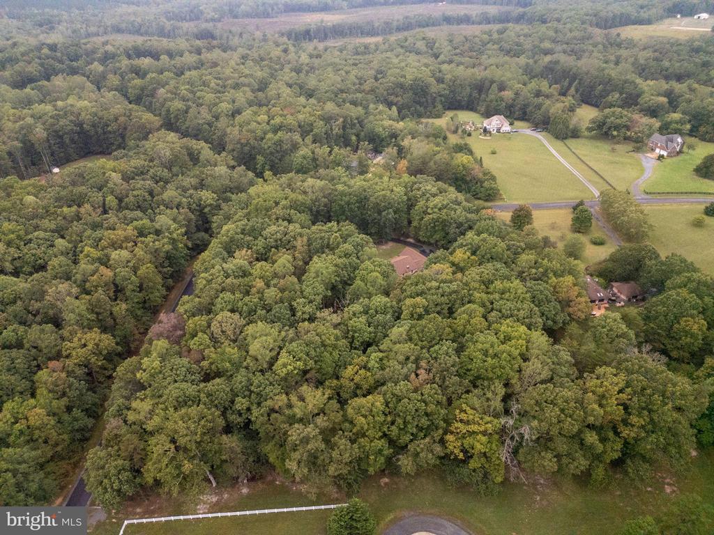 32236 DEEP MEADOW LN, LOCUST GROVE, Virginia 22508, 5 Bedrooms Bedrooms, ,3 BathroomsBathrooms,Residential,32236 DEEP MEADOW LN,VAOR2013628 MLS # VAOR2013628