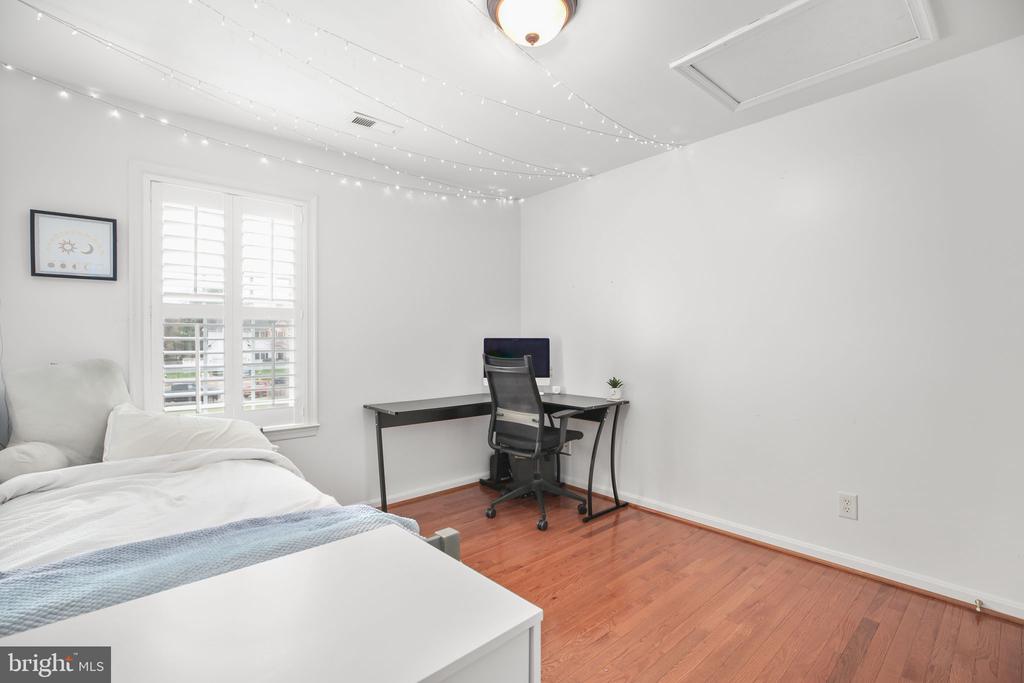 10804 TIDES CT, FREDERICKSBURG, Virginia 22408, 4 Bedrooms Bedrooms, ,3 BathroomsBathrooms,Residential,10804 TIDES CT,VASP2040262 MLS # VASP2040262