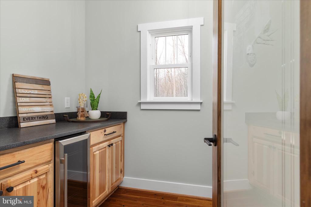 14305 INLET RD, CULPEPER, Virginia 22701, 4 Bedrooms Bedrooms, ,3 BathroomsBathrooms,Residential,14305 INLET RD,VACU2013050 MLS # VACU2013050