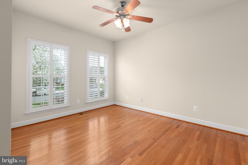 5606 CEDAR MOUNTAIN CT, FREDERICKSBURG, Virginia 22407, 2 Bedrooms Bedrooms, ,3 BathroomsBathrooms,Residential,5606 CEDAR MOUNTAIN CT,VASP2040148 MLS # VASP2040148