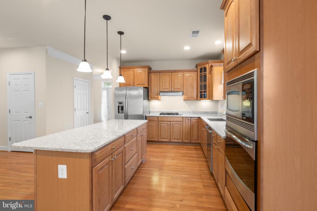 5606 CEDAR MOUNTAIN CT, FREDERICKSBURG, Virginia 22407, 2 Bedrooms Bedrooms, ,3 BathroomsBathrooms,Residential,5606 CEDAR MOUNTAIN CT,VASP2040148 MLS # VASP2040148