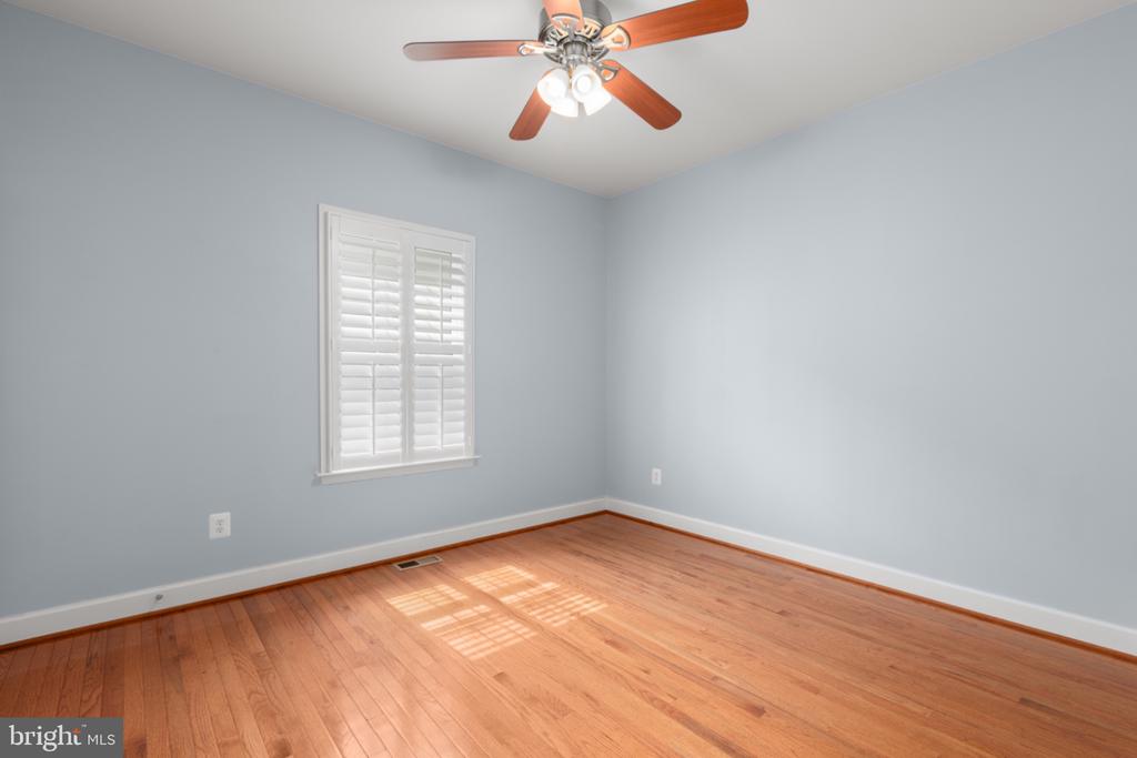 5606 CEDAR MOUNTAIN CT, FREDERICKSBURG, Virginia 22407, 2 Bedrooms Bedrooms, ,3 BathroomsBathrooms,Residential,5606 CEDAR MOUNTAIN CT,VASP2040148 MLS # VASP2040148