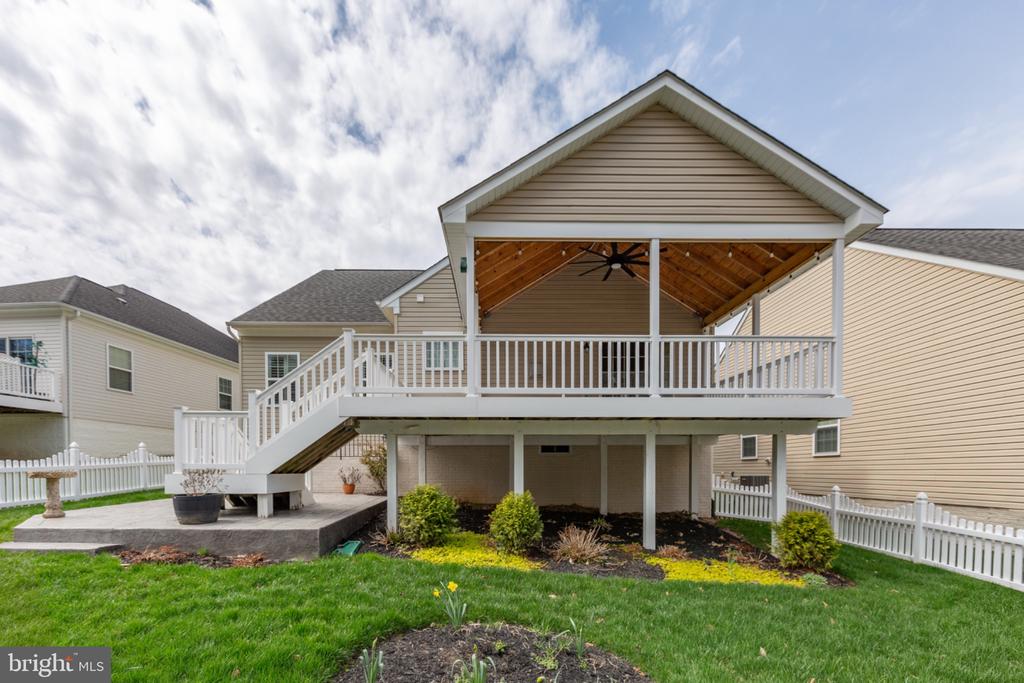 5606 CEDAR MOUNTAIN CT, FREDERICKSBURG, Virginia 22407, 2 Bedrooms Bedrooms, ,3 BathroomsBathrooms,Residential,5606 CEDAR MOUNTAIN CT,VASP2040148 MLS # VASP2040148