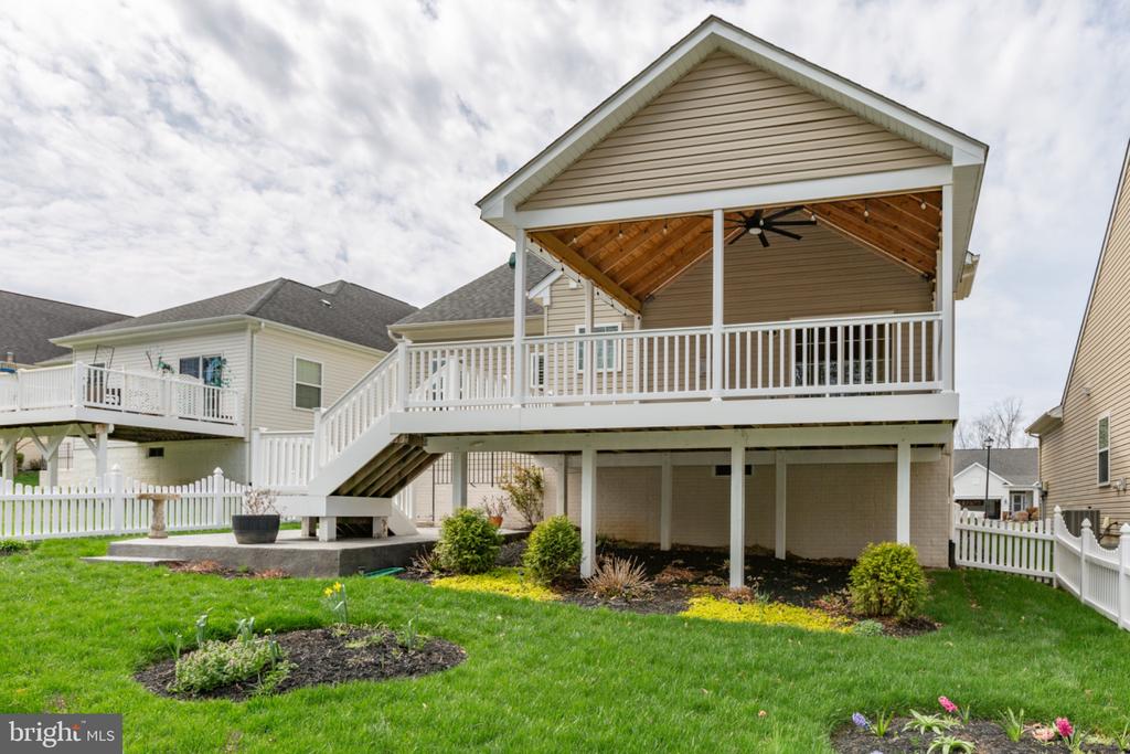 5606 CEDAR MOUNTAIN CT, FREDERICKSBURG, Virginia 22407, 2 Bedrooms Bedrooms, ,3 BathroomsBathrooms,Residential,5606 CEDAR MOUNTAIN CT,VASP2040148 MLS # VASP2040148