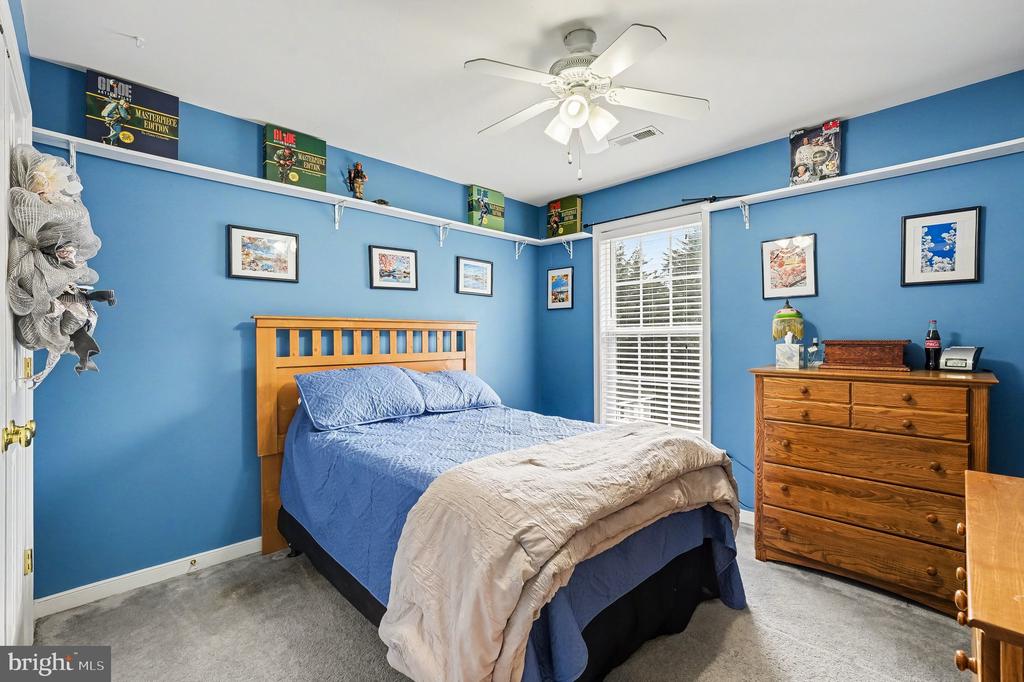 11702 INVERARRY DR, FREDERICKSBURG, Virginia 22407, 4 Bedrooms Bedrooms, ,3 BathroomsBathrooms,Residential,11702 INVERARRY DR,VASP2040030 MLS # VASP2040030