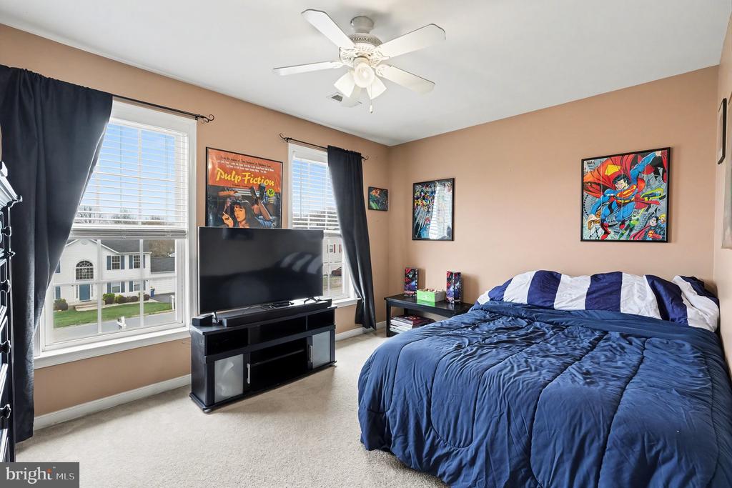 11702 INVERARRY DR, FREDERICKSBURG, Virginia 22407, 4 Bedrooms Bedrooms, ,3 BathroomsBathrooms,Residential,11702 INVERARRY DR,VASP2040030 MLS # VASP2040030