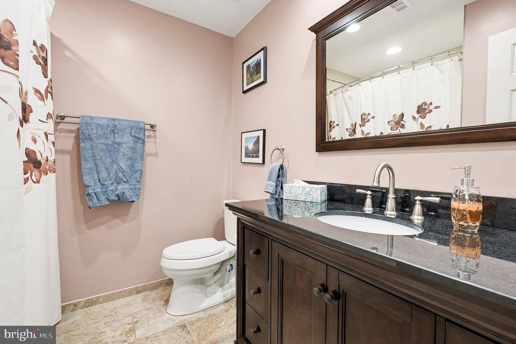 11702 INVERARRY DR, FREDERICKSBURG, Virginia 22407, 4 Bedrooms Bedrooms, ,3 BathroomsBathrooms,Residential,11702 INVERARRY DR,VASP2040030 MLS # VASP2040030