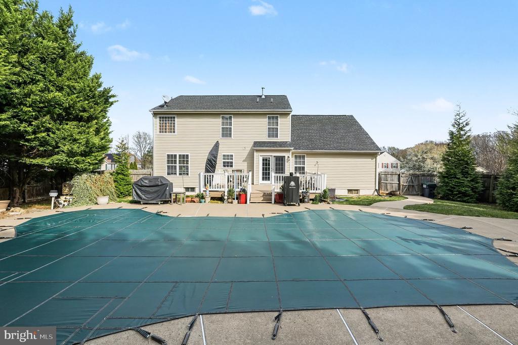 11702 INVERARRY DR, FREDERICKSBURG, Virginia 22407, 4 Bedrooms Bedrooms, ,3 BathroomsBathrooms,Residential,11702 INVERARRY DR,VASP2040030 MLS # VASP2040030