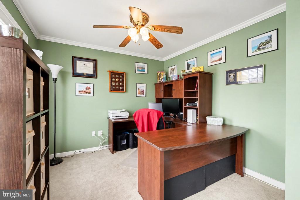 11702 INVERARRY DR, FREDERICKSBURG, Virginia 22407, 4 Bedrooms Bedrooms, ,3 BathroomsBathrooms,Residential,11702 INVERARRY DR,VASP2040030 MLS # VASP2040030