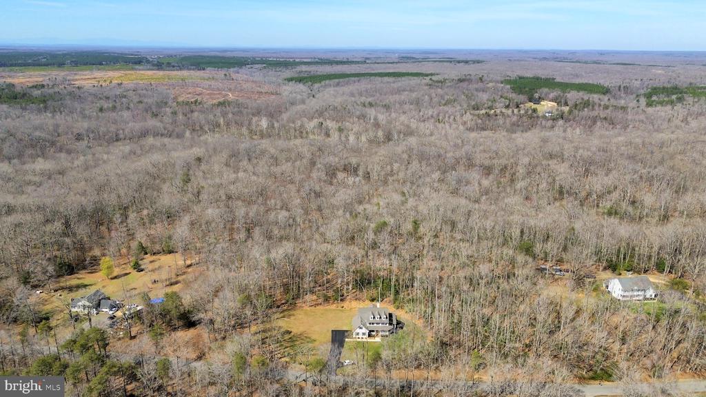 9125 RAPIDAN DR, FREDERICKSBURG, Virginia 22407, 5 Bedrooms Bedrooms, ,3 BathroomsBathrooms,Residential,9125 RAPIDAN DR,VASP2040332 MLS # VASP2040332 9125 RAPIDAN DR, FREDERICKSBURG, Virginia 22407, 5 Bedrooms Bedrooms, ,3 BathroomsBathrooms,Residential,9125 RAPIDAN DR,VASP2040332 MLS # VASP2040332