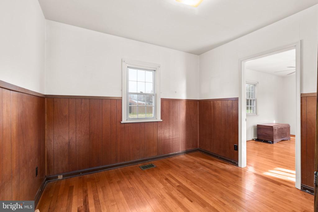 12425 FIVE MILE RD, FREDERICKSBURG, Virginia 22407, 3 Bedrooms Bedrooms, ,2 BathroomsBathrooms,Residential,12425 FIVE MILE RD,VASP2040304 MLS # VASP2040304