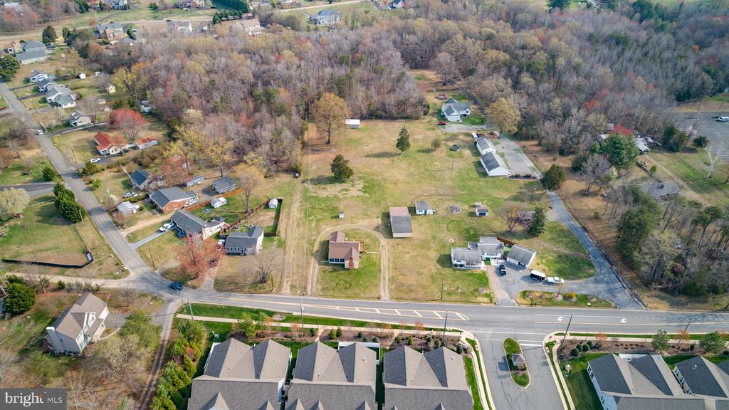 12425 FIVE MILE RD, FREDERICKSBURG, Virginia 22407, 3 Bedrooms Bedrooms, ,2 BathroomsBathrooms,Residential,12425 FIVE MILE RD,VASP2040304 MLS # VASP2040304