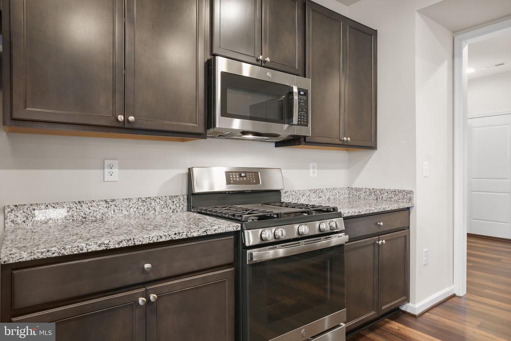 11505 OSPREY TRL, SPOTSYLVANIA, Virginia 22551, 4 Bedrooms Bedrooms, ,3 BathroomsBathrooms,Residential,11505 OSPREY TRL,VASP2040258 MLS # VASP2040258