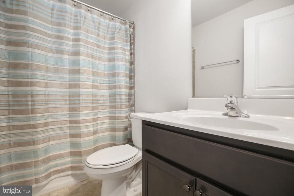 11505 OSPREY TRL, SPOTSYLVANIA, Virginia 22551, 4 Bedrooms Bedrooms, ,3 BathroomsBathrooms,Residential,11505 OSPREY TRL,VASP2040258 MLS # VASP2040258