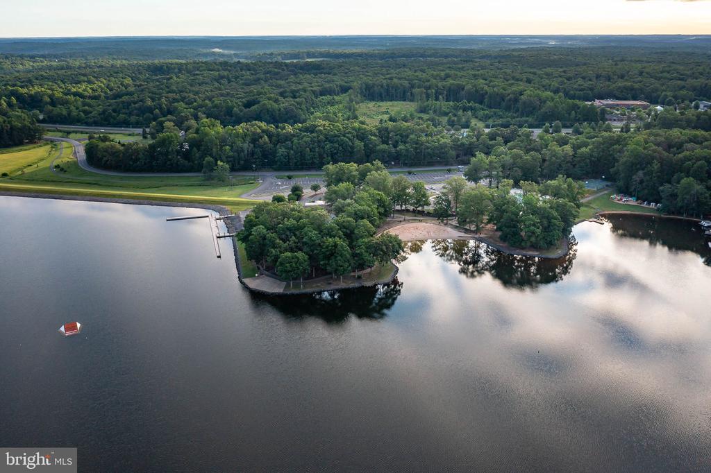 102 FAIRFAX LN, LOCUST GROVE, Virginia 22508, 5 Bedrooms Bedrooms, ,3 BathroomsBathrooms,Residential,LOWA,102 FAIRFAX LN,VAOR2013682 MLS # VAOR2013682