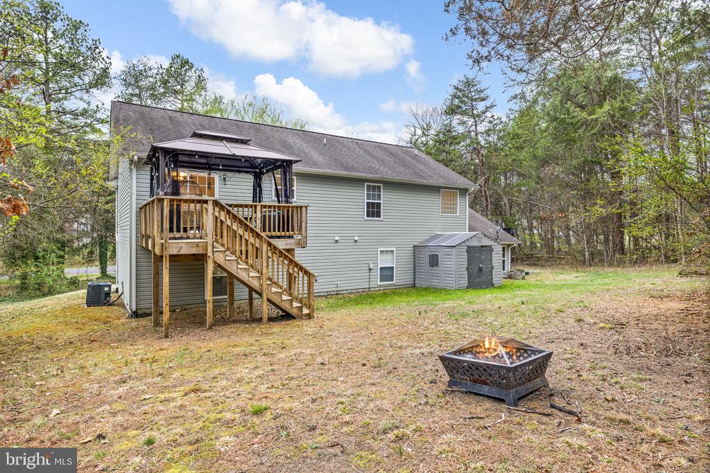 102 FAIRFAX LN, LOCUST GROVE, Virginia 22508, 5 Bedrooms Bedrooms, ,3 BathroomsBathrooms,Residential,LOWA,102 FAIRFAX LN,VAOR2013682 MLS # VAOR2013682