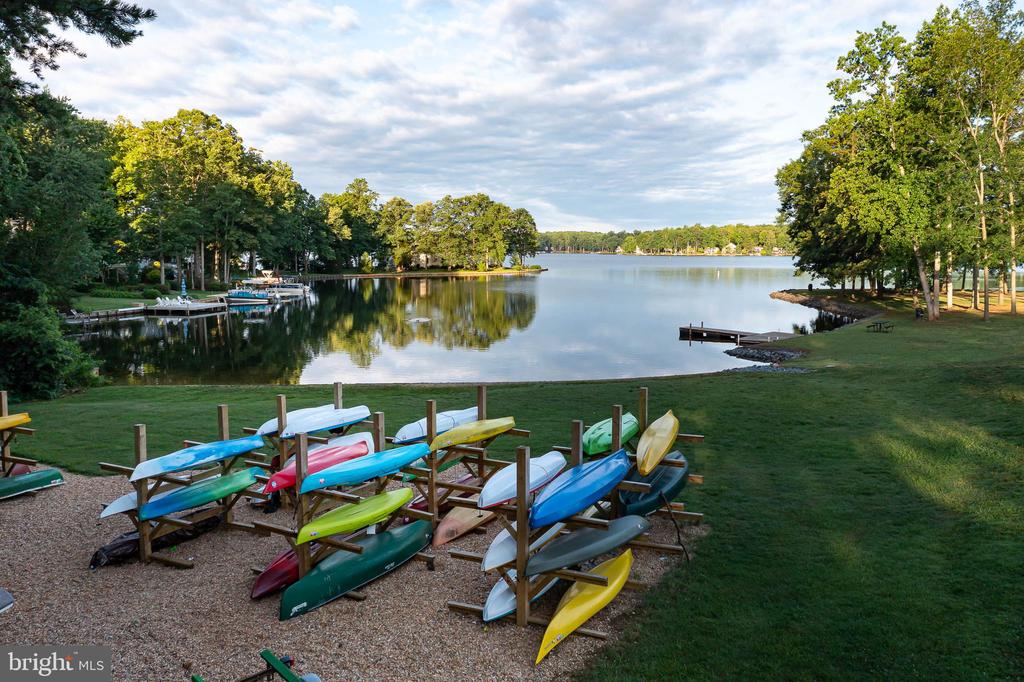 102 FAIRFAX LN, LOCUST GROVE, Virginia 22508, 5 Bedrooms Bedrooms, ,3 BathroomsBathrooms,Residential,LOWA,102 FAIRFAX LN,VAOR2013682 MLS # VAOR2013682