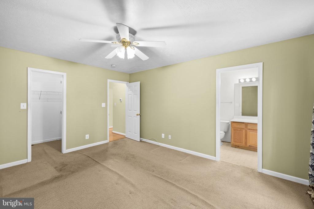 3700 ALBERTA DR, FREDERICKSBURG, Virginia 22408, 3 Bedrooms Bedrooms, ,2 BathroomsBathrooms,Residential,3700 ALBERTA DR,VASP2040230 MLS # VASP2040230