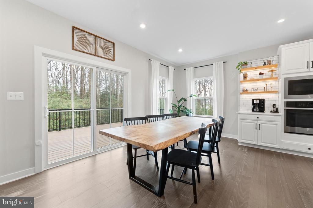 8600 RAWLINGS CT, SPOTSYLVANIA, Virginia 22551, 5 Bedrooms Bedrooms, ,4 BathroomsBathrooms,Residential,8600 RAWLINGS CT,VASP2040336 MLS # VASP2040336