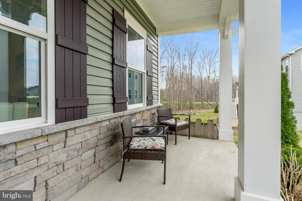 8600 RAWLINGS CT, SPOTSYLVANIA, Virginia 22551, 5 Bedrooms Bedrooms, ,4 BathroomsBathrooms,Residential,8600 RAWLINGS CT,VASP2040336 MLS # VASP2040336