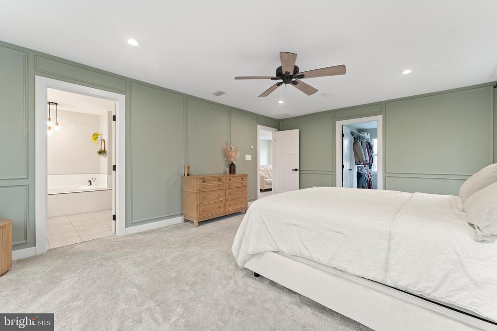 8600 RAWLINGS CT, SPOTSYLVANIA, Virginia 22551, 5 Bedrooms Bedrooms, ,4 BathroomsBathrooms,Residential,8600 RAWLINGS CT,VASP2040336 MLS # VASP2040336