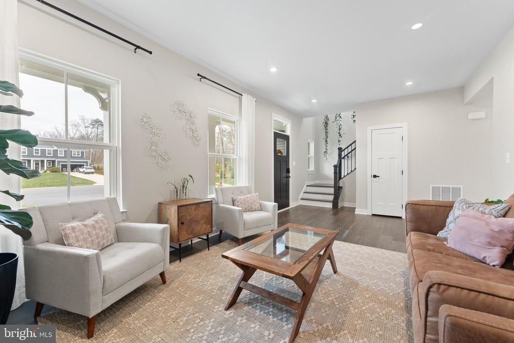 8600 RAWLINGS CT, SPOTSYLVANIA, Virginia 22551, 5 Bedrooms Bedrooms, ,4 BathroomsBathrooms,Residential,8600 RAWLINGS CT,VASP2040336 MLS # VASP2040336