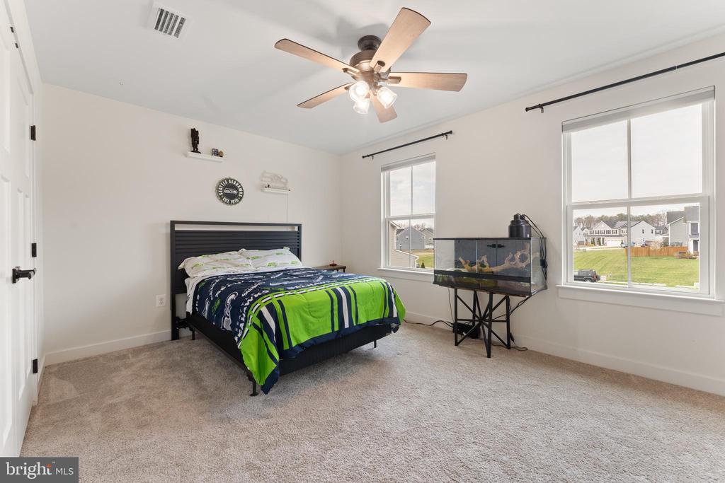 8600 RAWLINGS CT, SPOTSYLVANIA, Virginia 22551, 5 Bedrooms Bedrooms, ,4 BathroomsBathrooms,Residential,8600 RAWLINGS CT,VASP2040336 MLS # VASP2040336