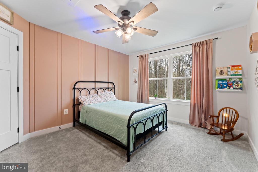 8600 RAWLINGS CT, SPOTSYLVANIA, Virginia 22551, 5 Bedrooms Bedrooms, ,4 BathroomsBathrooms,Residential,8600 RAWLINGS CT,VASP2040336 MLS # VASP2040336