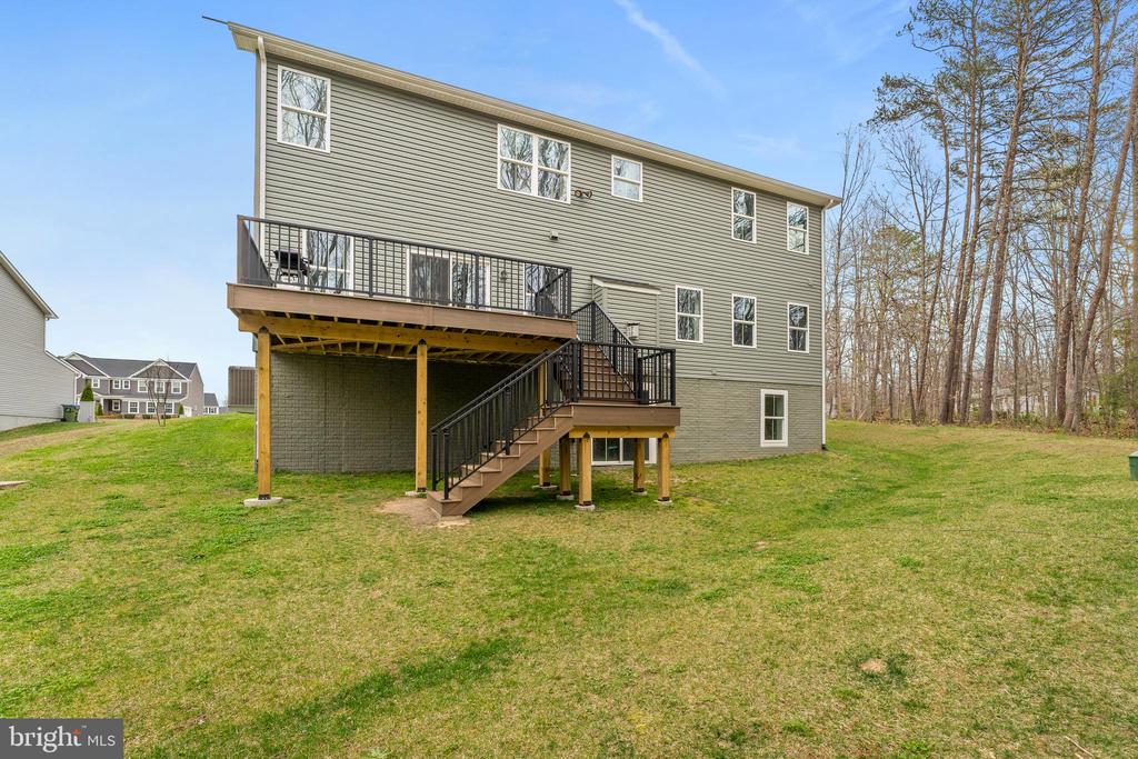 8600 RAWLINGS CT, SPOTSYLVANIA, Virginia 22551, 5 Bedrooms Bedrooms, ,4 BathroomsBathrooms,Residential,8600 RAWLINGS CT,VASP2040336 MLS # VASP2040336