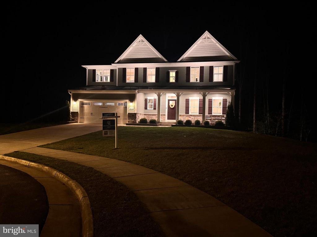 8600 RAWLINGS CT, SPOTSYLVANIA, Virginia 22551, 5 Bedrooms Bedrooms, ,4 BathroomsBathrooms,Residential,8600 RAWLINGS CT,VASP2040336 MLS # VASP2040336