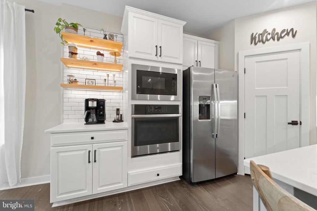 8600 RAWLINGS CT, SPOTSYLVANIA, Virginia 22551, 5 Bedrooms Bedrooms, ,4 BathroomsBathrooms,Residential,8600 RAWLINGS CT,VASP2040336 MLS # VASP2040336