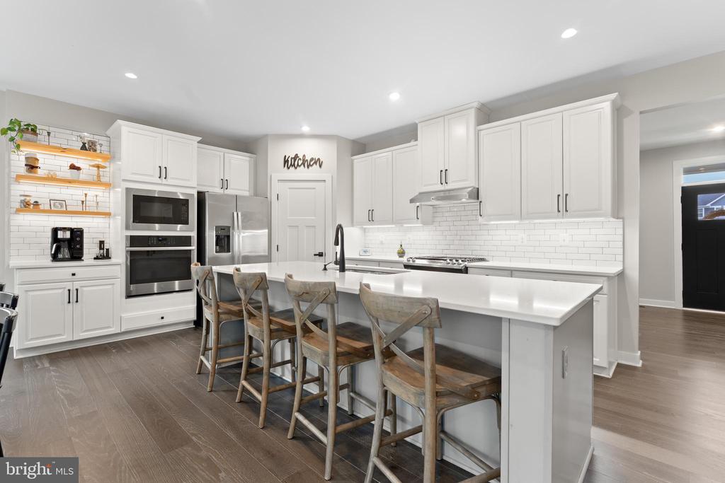 8600 RAWLINGS CT, SPOTSYLVANIA, Virginia 22551, 5 Bedrooms Bedrooms, ,4 BathroomsBathrooms,Residential,8600 RAWLINGS CT,VASP2040336 MLS # VASP2040336