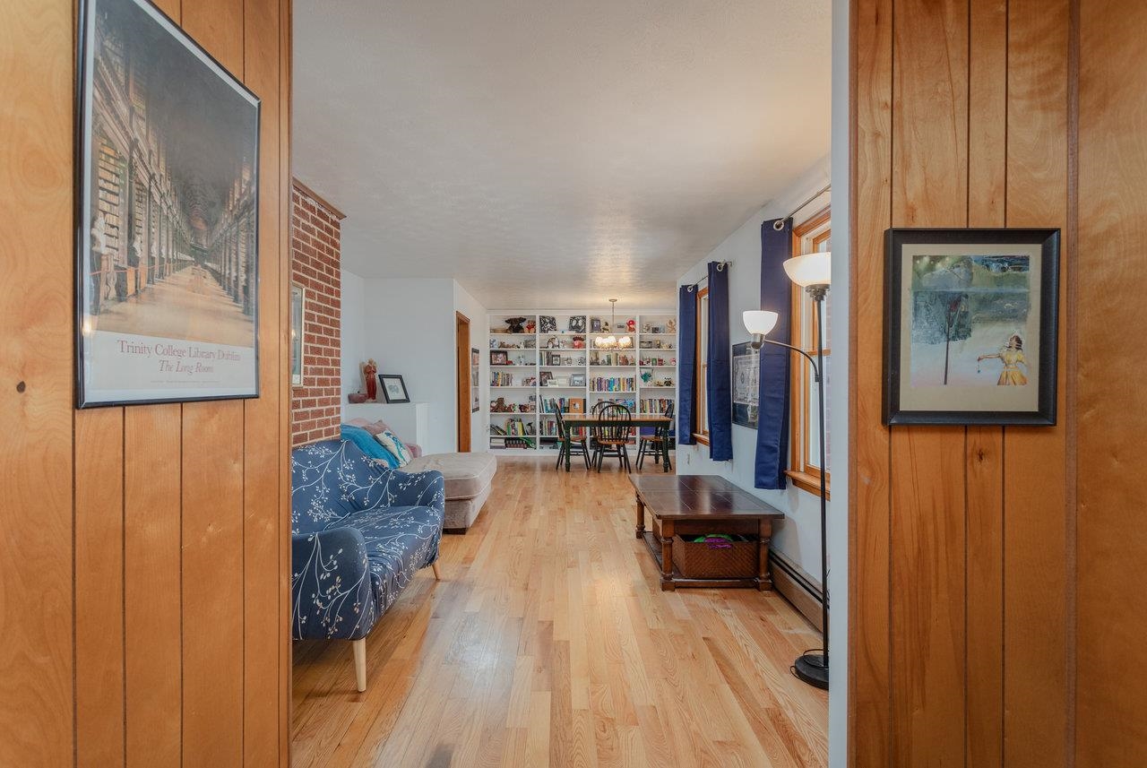 734 DICES SPRING RD, WEYERS CAVE, Virginia 24486, 3 Bedrooms Bedrooms, ,2 BathroomsBathrooms,Residential,734 DICES SPRING RD,671775 MLS # 671775