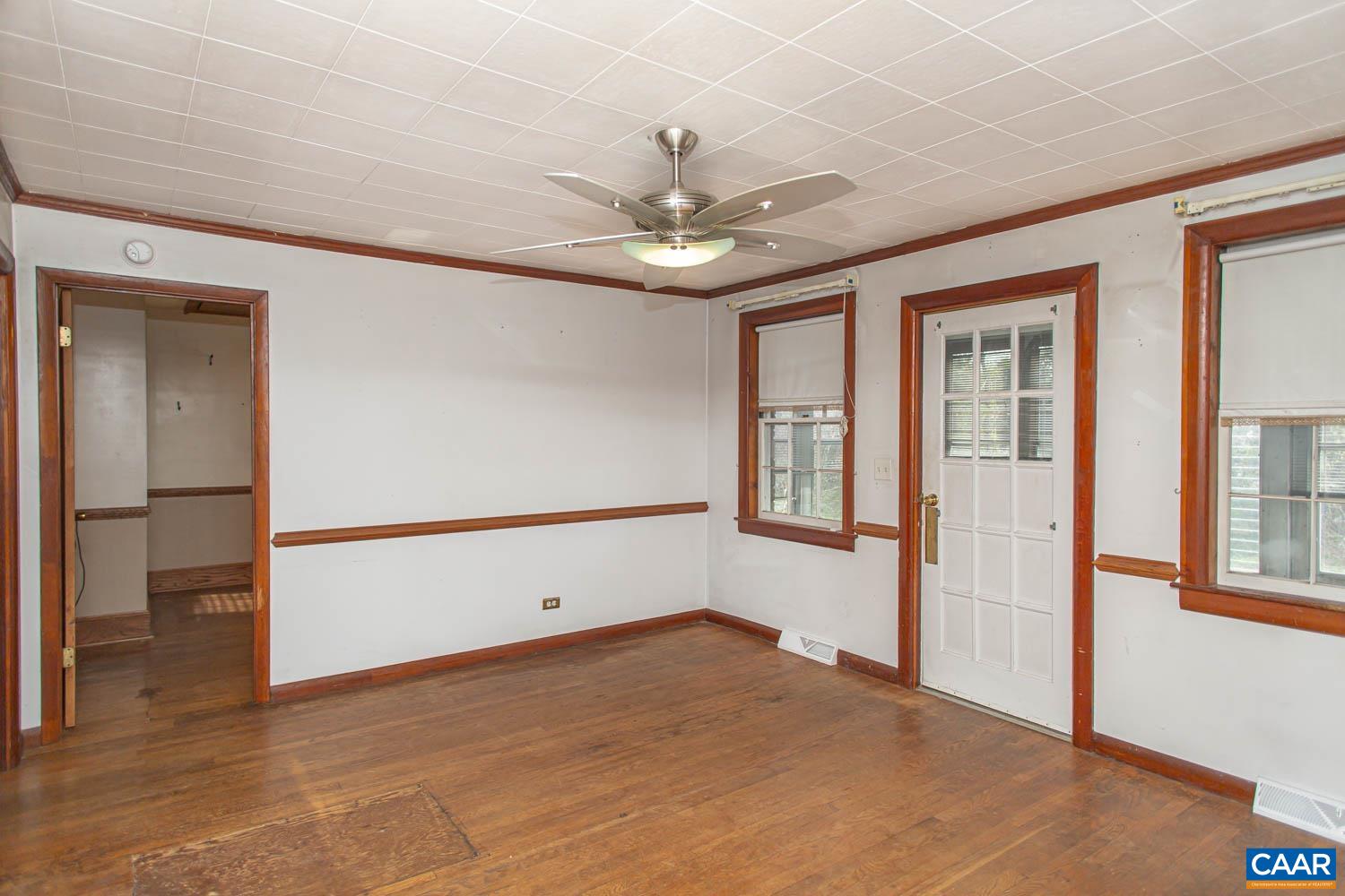 5930 RAILROAD AVE, CROZET, Virginia 22932, 3 Bedrooms Bedrooms, ,1 BathroomBathrooms,Residential,5930 RAILROAD AVE,674966 MLS # 674966 5930 RAILROAD AVE, CROZET, Virginia 22932, 3 Bedrooms Bedrooms, ,1 BathroomBathrooms,Residential,5930 RAILROAD AVE,674966 MLS # 674966