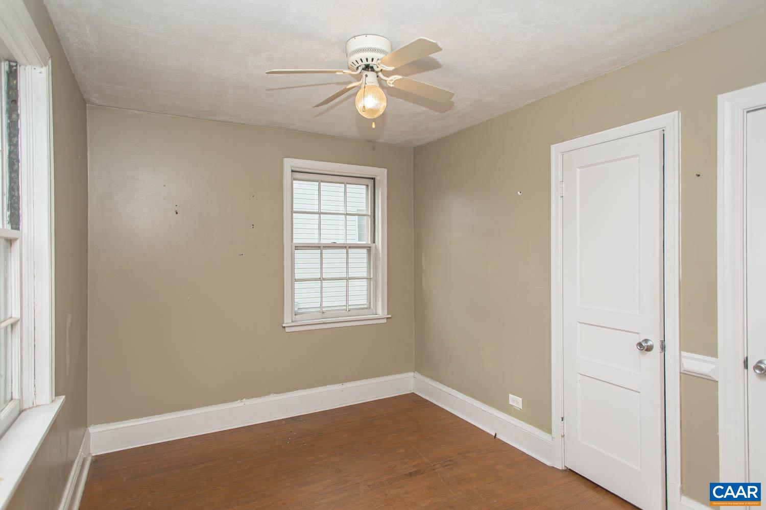 5930 RAILROAD AVE, CROZET, Virginia 22932, 3 Bedrooms Bedrooms, ,1 BathroomBathrooms,Residential,5930 RAILROAD AVE,674966 MLS # 674966 5930 RAILROAD AVE, CROZET, Virginia 22932, 3 Bedrooms Bedrooms, ,1 BathroomBathrooms,Residential,5930 RAILROAD AVE,674966 MLS # 674966