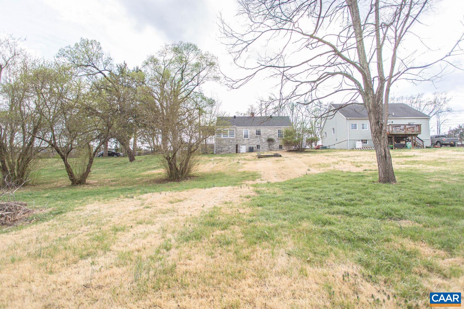 5930 RAILROAD AVE, CROZET, Virginia 22932, 3 Bedrooms Bedrooms, ,1 BathroomBathrooms,Residential,5930 RAILROAD AVE,674966 MLS # 674966 5930 RAILROAD AVE, CROZET, Virginia 22932, 3 Bedrooms Bedrooms, ,1 BathroomBathrooms,Residential,5930 RAILROAD AVE,674966 MLS # 674966