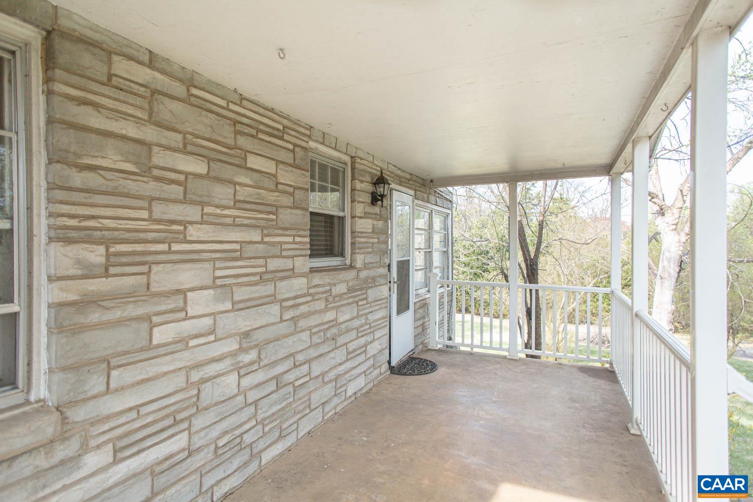 5930 RAILROAD AVE, CROZET, Virginia 22932, 3 Bedrooms Bedrooms, ,1 BathroomBathrooms,Residential,5930 RAILROAD AVE,674966 MLS # 674966 5930 RAILROAD AVE, CROZET, Virginia 22932, 3 Bedrooms Bedrooms, ,1 BathroomBathrooms,Residential,5930 RAILROAD AVE,674966 MLS # 674966