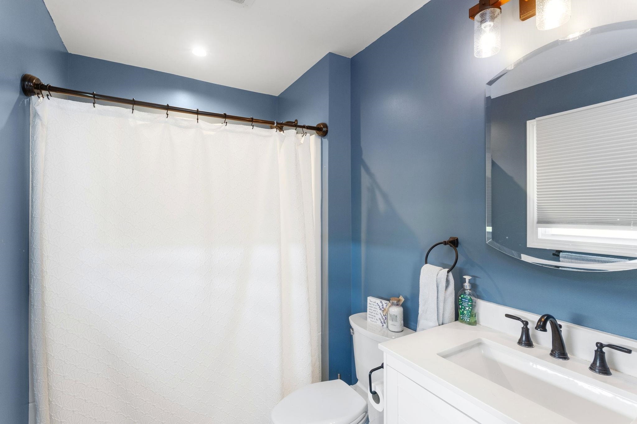 5260 E TIMBER RIDGE RD, MOUNT CRAWFORD, Virginia 22841, 3 Bedrooms Bedrooms, ,2 BathroomsBathrooms,Residential,5260 E TIMBER RIDGE RD,675023 MLS # 675023