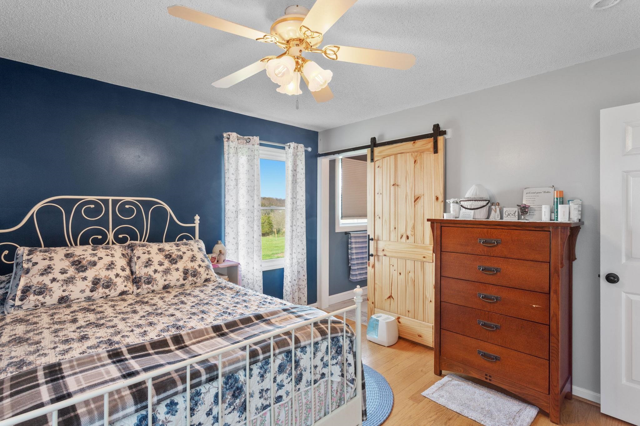 5260 E TIMBER RIDGE RD, MOUNT CRAWFORD, Virginia 22841, 3 Bedrooms Bedrooms, ,2 BathroomsBathrooms,Residential,5260 E TIMBER RIDGE RD,675023 MLS # 675023