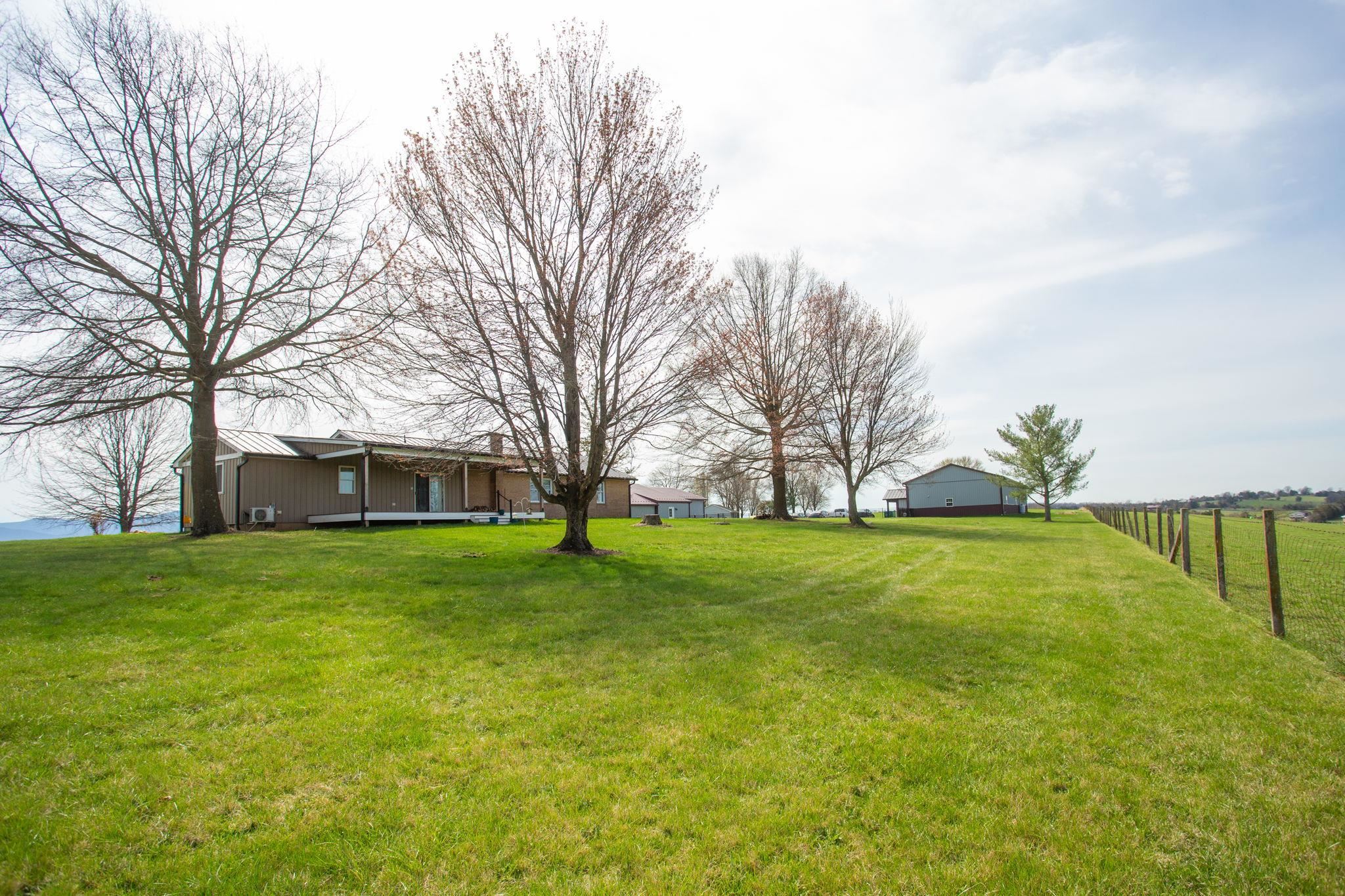 5260 E TIMBER RIDGE RD, MOUNT CRAWFORD, Virginia 22841, 3 Bedrooms Bedrooms, ,2 BathroomsBathrooms,Residential,5260 E TIMBER RIDGE RD,675023 MLS # 675023