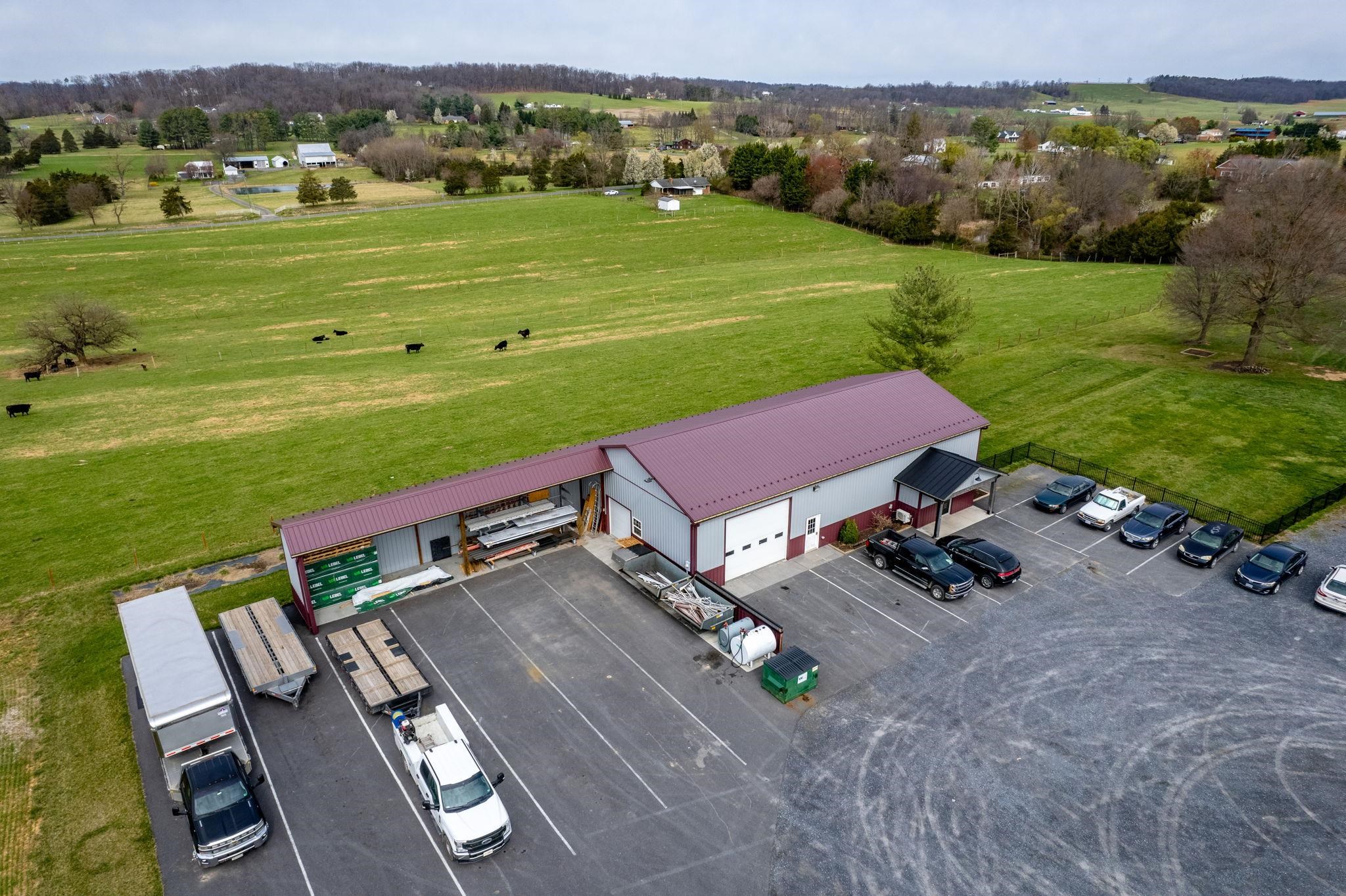 5260 E TIMBER RIDGE RD, MOUNT CRAWFORD, Virginia 22841, 3 Bedrooms Bedrooms, ,2 BathroomsBathrooms,Residential,5260 E TIMBER RIDGE RD,675023 MLS # 675023