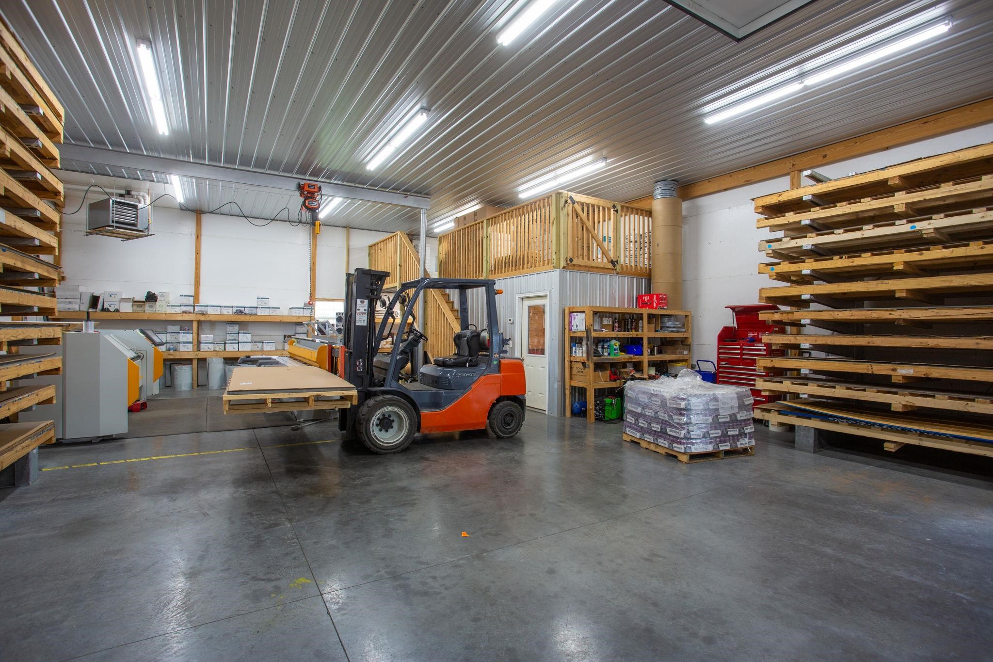 5260 E TIMBER RIDGE RD, MOUNT CRAWFORD, Virginia 22841, 3 Bedrooms Bedrooms, ,2 BathroomsBathrooms,Residential,5260 E TIMBER RIDGE RD,675023 MLS # 675023